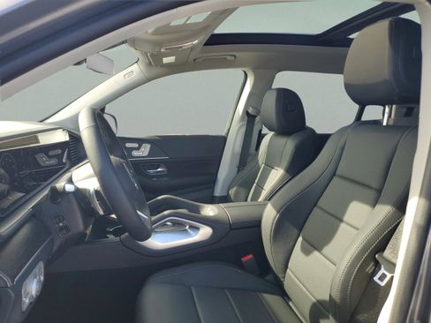 Certified 2026 Mercedes-Benz GLS 450 4MATIC image 26