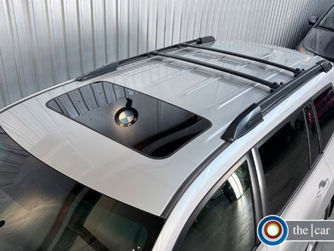 Used 2013 Toyota Highlander SE image 8