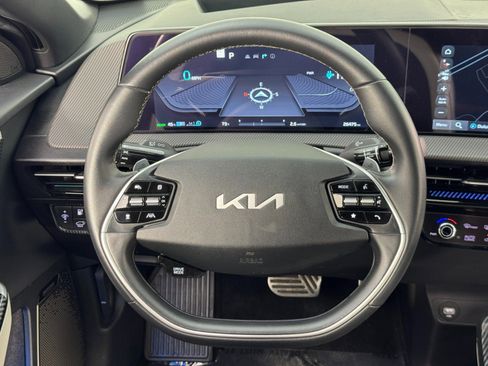 Used 2023 Kia EV6 GT-Line w/ GT-Line Suede Seat Package image 20