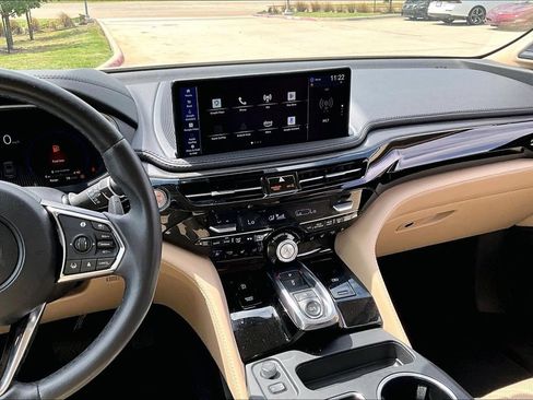 Certified 2025 Acura MDX SH-AWD w/ Advance Package image 8