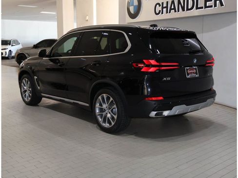 Used 2026 BMW X5 sDrive40i w/ Parking Assistance Package RWD image 5