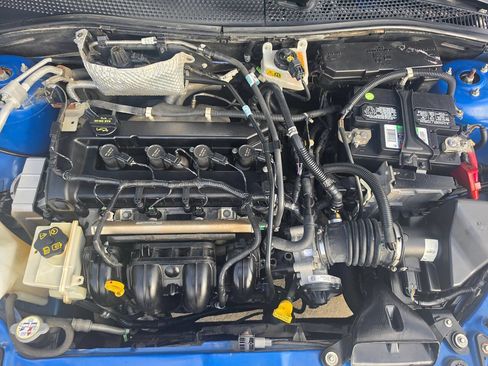 Used 2010 Ford Focus SE FWD image 45