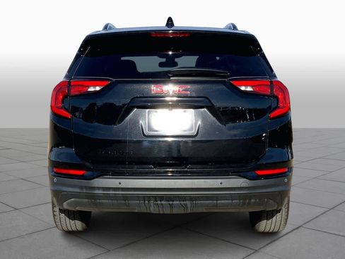Used 2021 GMC Terrain SLE w/ Driver Convenience Package image 4