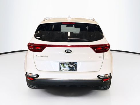 Used 2021 Kia Sportage EX AWD/4WD image 7