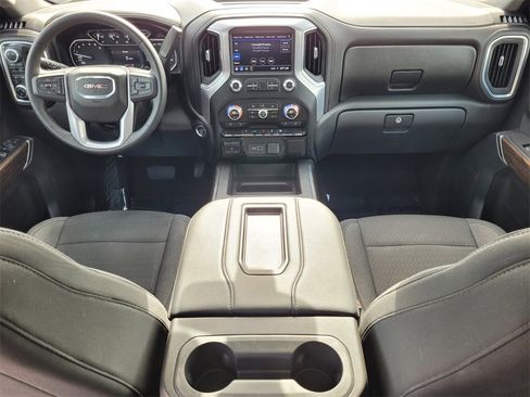 Used 2021 GMC Sierra 1500 Elevation image 18