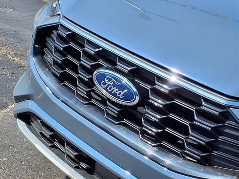 Used 2023 Ford Escape ST-Line w/ Tech Pack #1 image 29