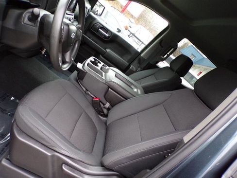 Used 2020 Chevrolet Silverado 1500 Custom Trail Boss w/ Custom Convenience Package image 15