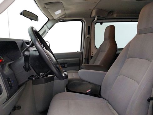 Used 2010 Ford E-350 and Econoline 350 XL RWD image 14