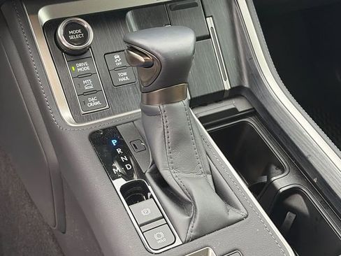 Used 2025 Lexus GX 550 AWD/4WD image 21