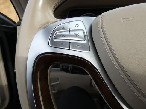 Used 2014 Mercedes-Benz S 550 Sedan image 78