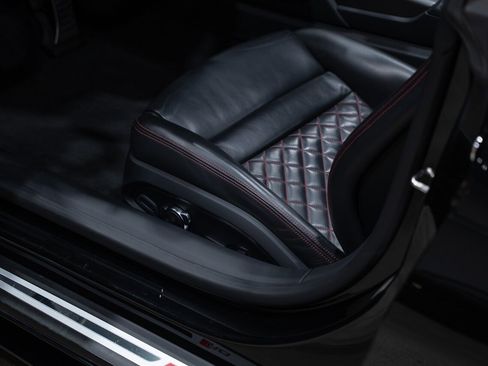 Used 2021 Audi R8 V10 image 26