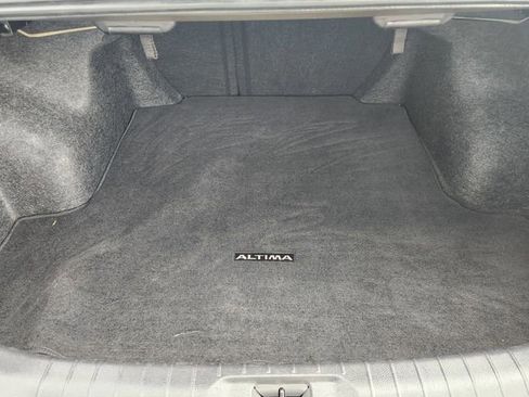 Used 2024 Nissan Altima 2.5 SV image 26