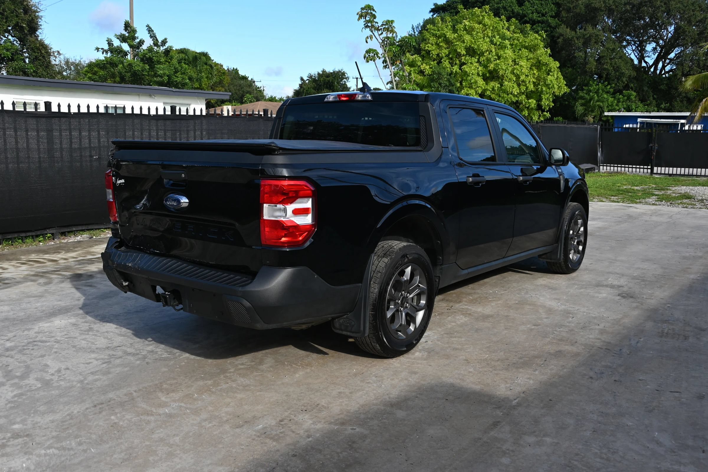 Used 2024 Ford Maverick XLT w/ XLT Luxury Package FWD image 4