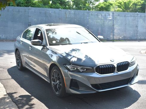 Used 2026 BMW 330i Sedan RWD image 4