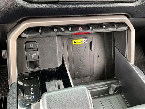 Used 2025 Toyota Tundra SR5 w/ SR5 Convenience Package AWD/4WD image 24
