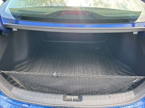 Used 2019 Kia Forte LXS FWD image 9