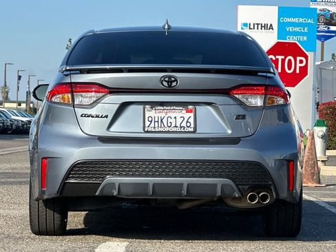 Used 2022 Toyota Corolla SE image 8