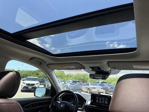 Certified 2024 Honda Pilot Elite image 23
