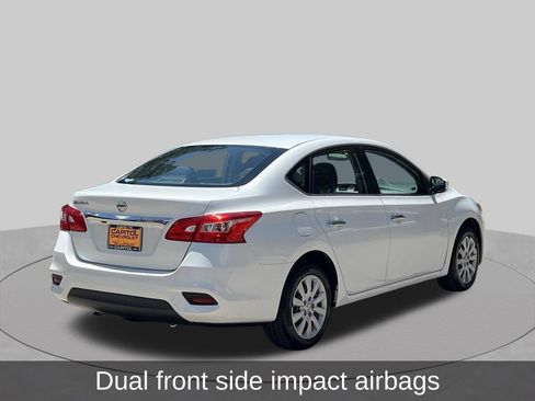 Used 2018 Nissan Sentra S FWD image 5