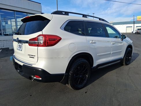 Used 2021 Subaru Ascent Limited w/ Technology Package image 3