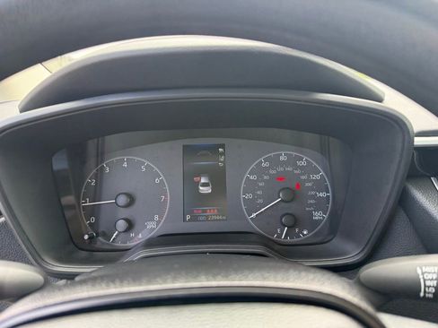 Used 2025 Toyota Corolla LE image 34