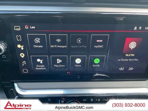 Certified 2024 GMC Sierra 1500 Denali w/ Denali Reserve Package AWD/4WD image 18