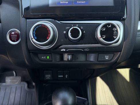 Used 2015 Honda Fit EX image 23