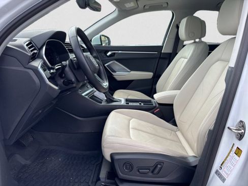 Used 2022 Audi Q3 2.0T Premium Plus w/ Premium Plus Package image 10