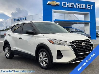 Used 2023 Nissan Kicks S