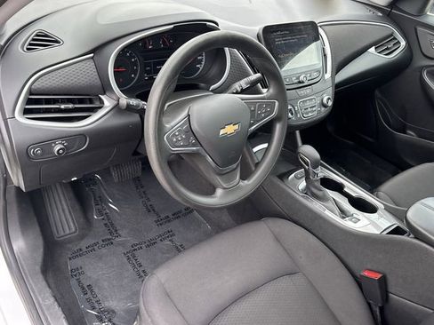 Used 2024 Chevrolet Malibu LT FWD image 26