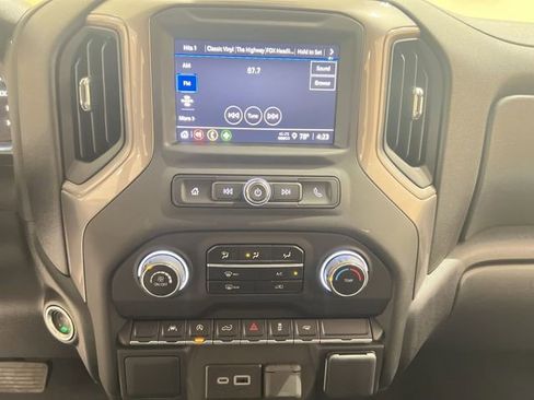 Certified 2024 Chevrolet Silverado 1500 Custom w/ LPO, Dark Essentials Package image 16