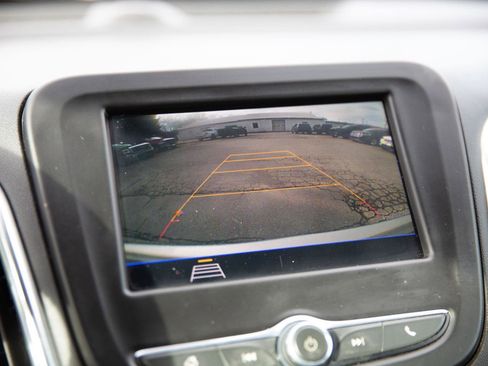 Certified 2021 Chevrolet Equinox LT image 18