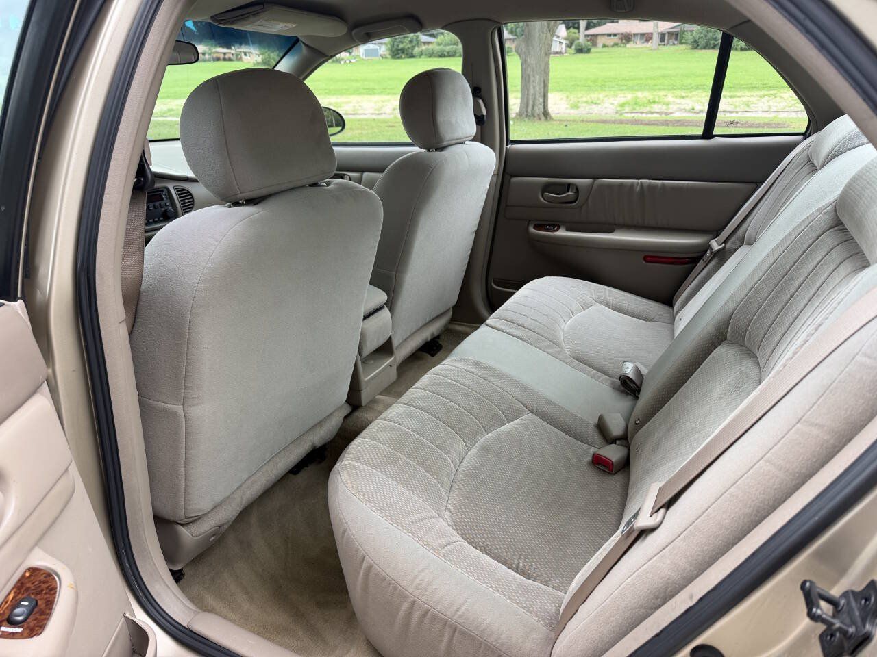 Used 2004 Buick Century Custom FWD image 11