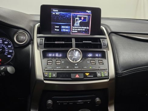 Used 2018 Lexus NX 300 FWD image 28