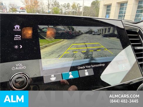 Used 2022 Honda Pilot Special Edition image 16