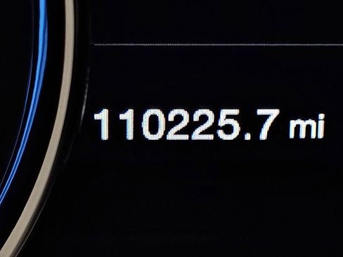 Used 2018 Ford F150 Lariat image 16