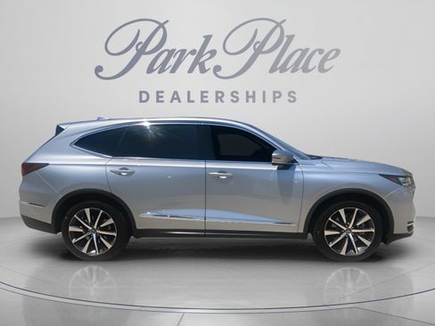 Used 2026 Acura MDX SH-AWD w/ Technology Package image 7
