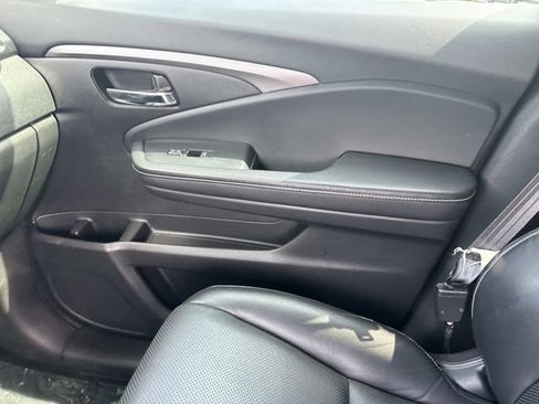 Certified 2022 Honda Ridgeline RTL image 22