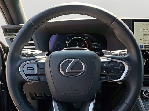 Used 2025 Lexus GX 550 w/ Accessory Package (2T) AWD/4WD image 20