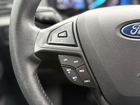 Used 2022 Ford Edge SEL image 20