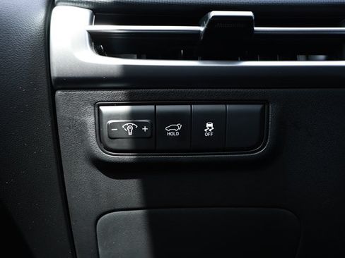 Used 2026 Hyundai Tucson SEL FWD image 15