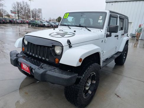 Used 2013 Jeep Wrangler Unlimited Sport image 32