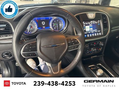 Used 2019 Chrysler 300 Touring L w/ Quick Order Package 22F RWD image 14
