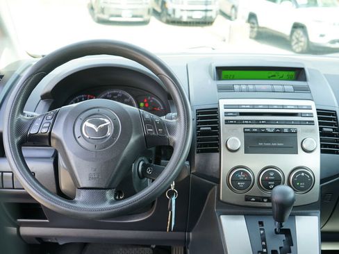 Used 2009 MAZDA MAZDA5 Sport FWD image 18