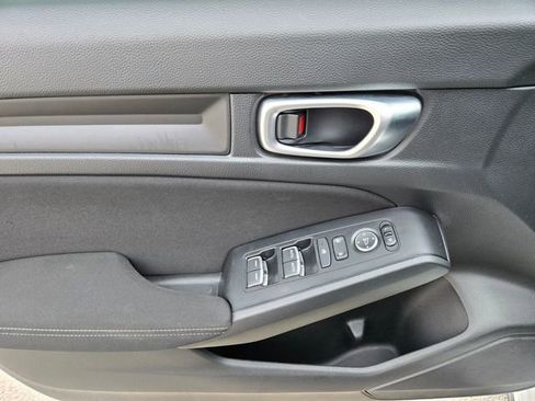 Used 2023 Honda Civic LX image 23