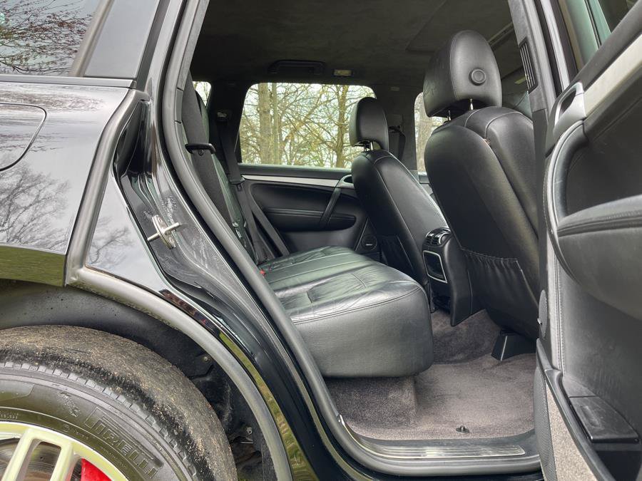 Used 2008 Porsche Cayenne Turbo AWD/4WD image 35