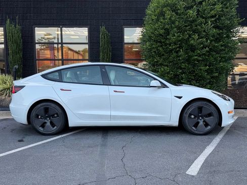 Used 2021 Tesla Model 3 Standard Range Plus RWD image 21