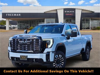New 2026 GMC Sierra 3500 Denali Ultimate w/ LPO, Black Badging Package
