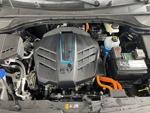 Used 2019 Kia Niro EX w/ Cold Weather Package 2.0 image 19