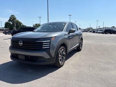 Certified 2025 Nissan Kicks SV